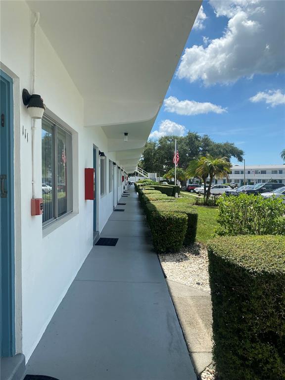 8455 112TH STREET UNIT 111, SEMINOLE, FL — photo 4 of 28