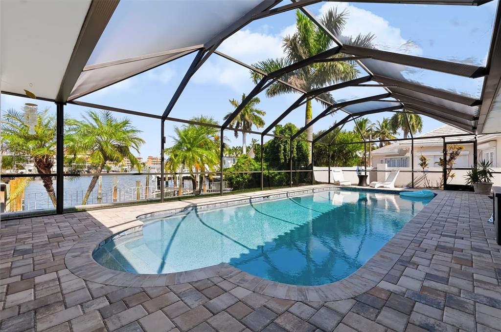 5962 LEELAND STREET S, ST PETERSBURG, FL — photo 3 of 30