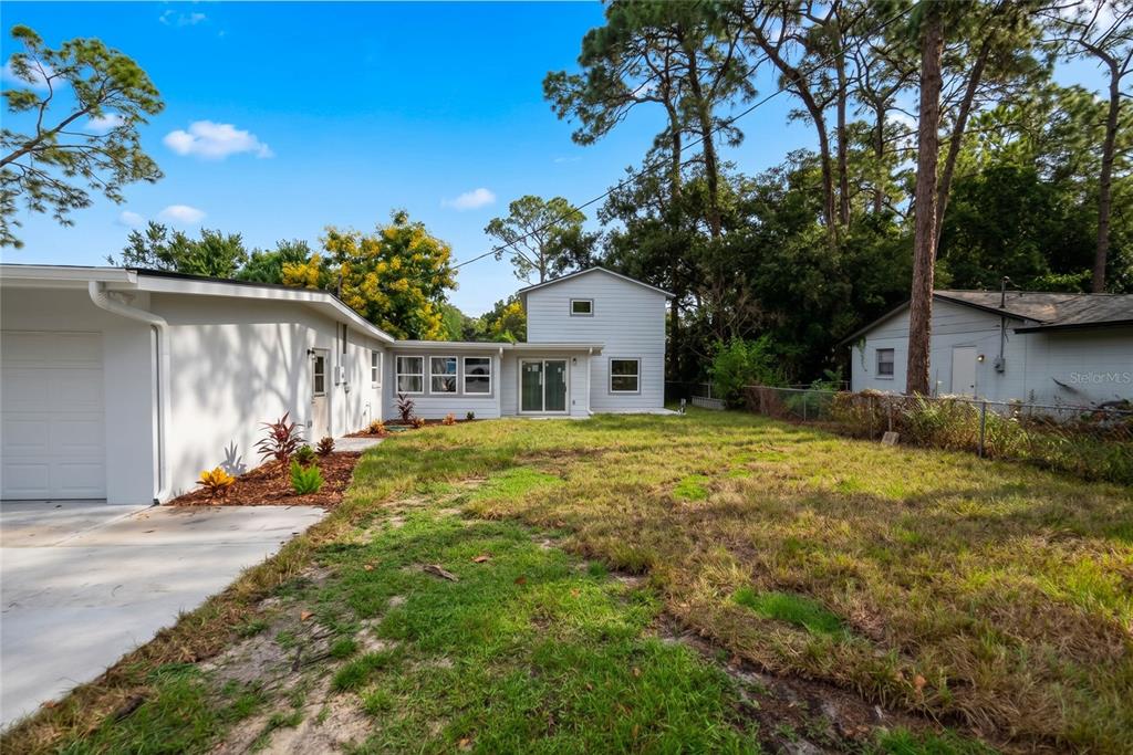 341 E CITRUS STREET, ALTAMONTE SPRINGS, FL — photo 4 of 30