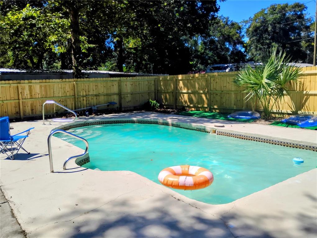 17396 SE 66TH PLACE, OCKLAWAHA, FL — photo 3 of 26