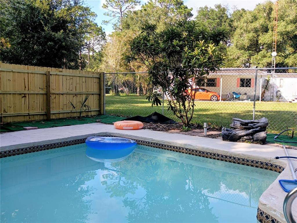 17396 SE 66TH PLACE, OCKLAWAHA, FL — photo 4 of 26