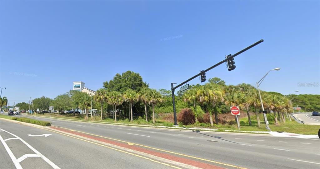 2830 S FRENCH AVENUE, SANFORD, FL — photo 3 of 7