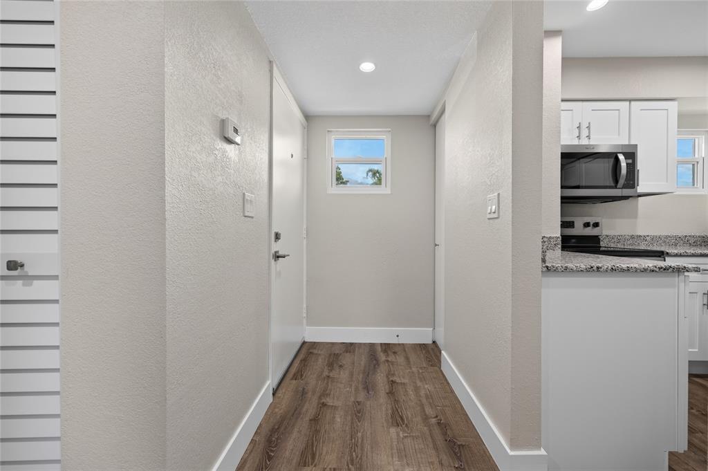 22375 EDGEWATER DRIVE UNIT 124, PUNTA GORDA, FL — photo 5 of 30