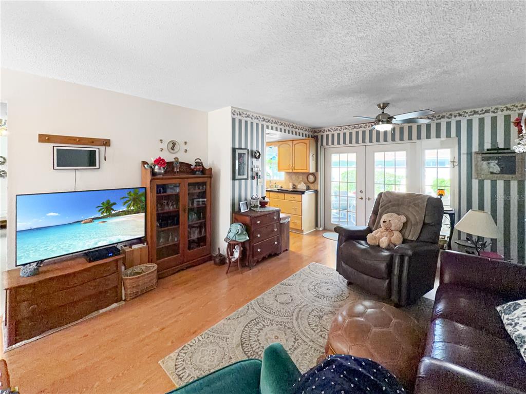 13655 LAS PALMAS DRIVE, LARGO, FL — photo 3 of 30