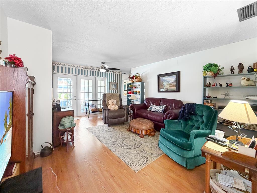 13655 LAS PALMAS DRIVE, LARGO, FL — photo 4 of 30