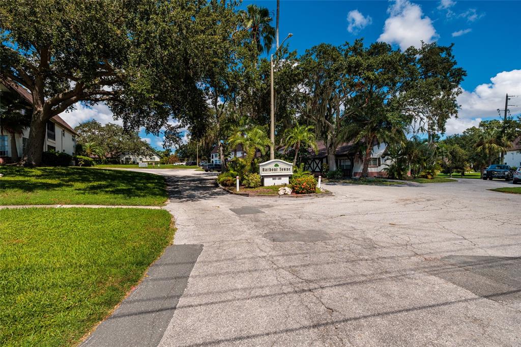 400 N BAYSHORE BOULEVARD UNIT 203, CLEARWATER, FL — photo 3 of 30