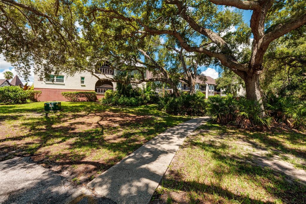 400 N BAYSHORE BOULEVARD UNIT 203, CLEARWATER, FL — photo 4 of 30