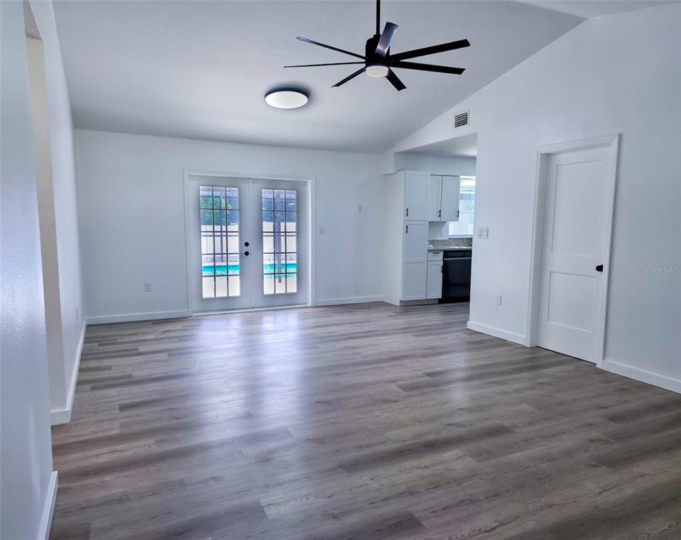 1888 NE 127TH PLACE, ANTHONY, FL — photo 5 of 20