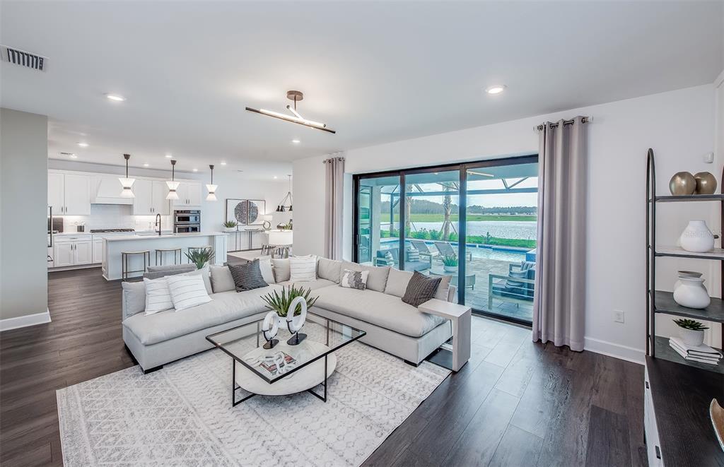 7413 SUMMER COURT, SARASOTA, FL — photo 2 of 24