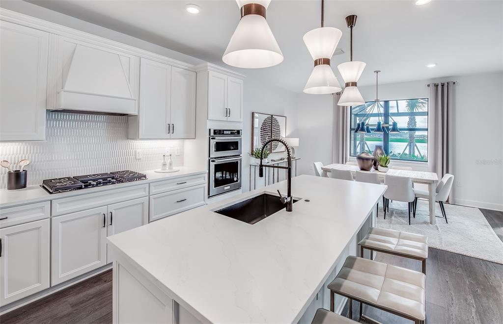 7413 SUMMER COURT, SARASOTA, FL — photo 5 of 24