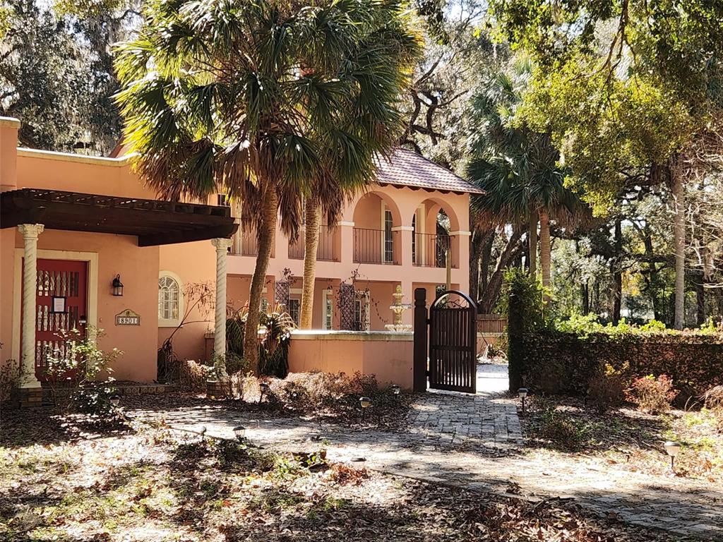 8901 NW 136TH AVENUE ROAD