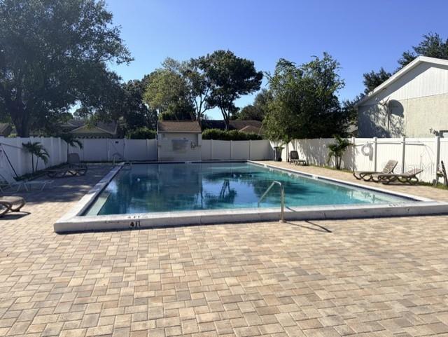 6343 23RD STREET N, ST PETERSBURG, FL — photo 2 of 11