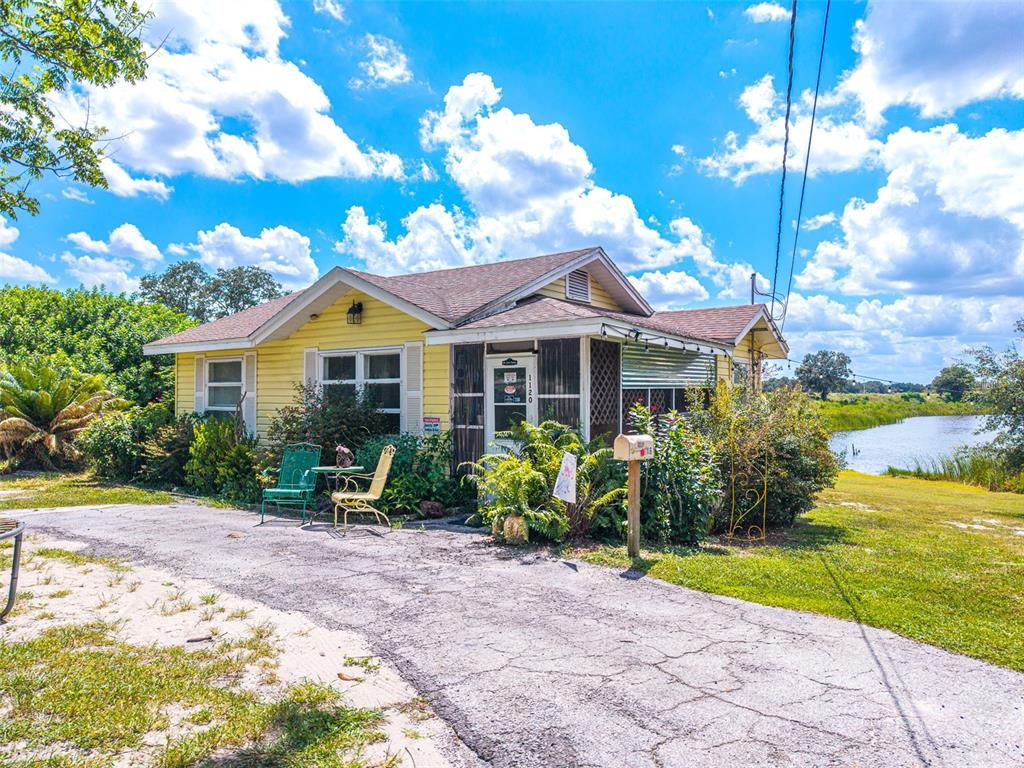 1120 S SCENIC HIGHWAY
