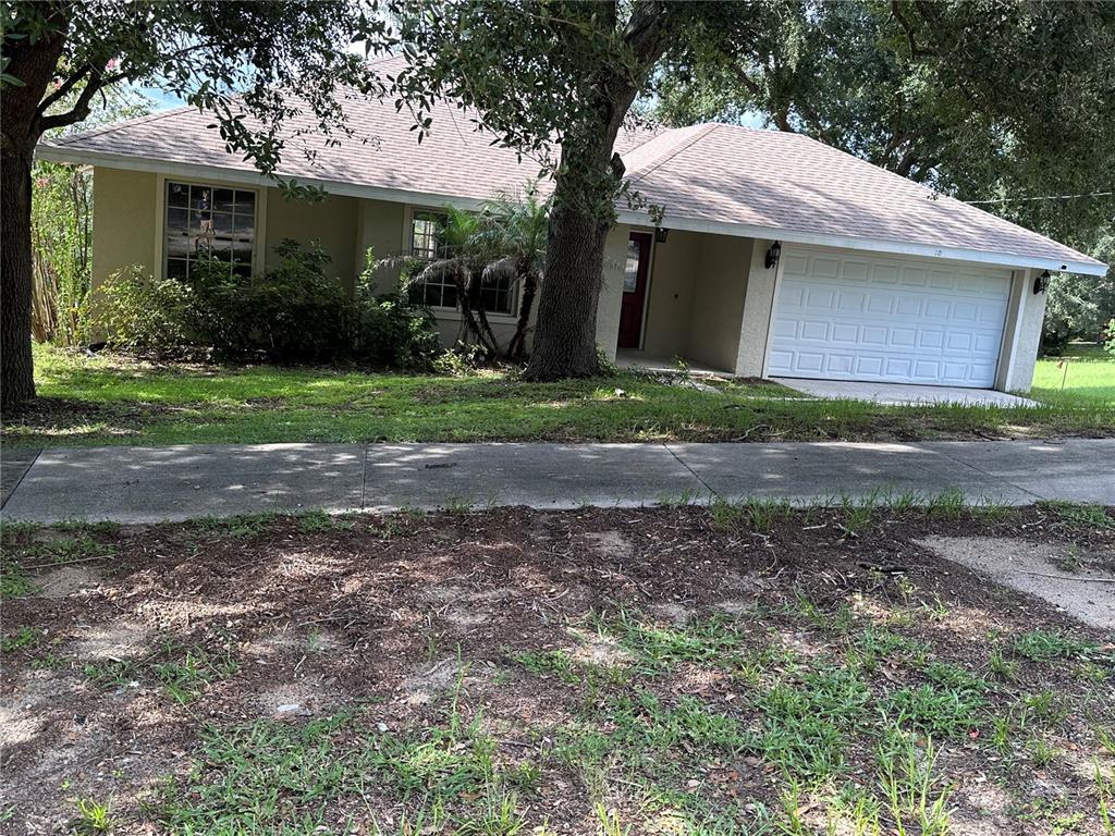 10 SUNNYSIDE DRIVE, CLERMONT, FL — photo 2 of 27