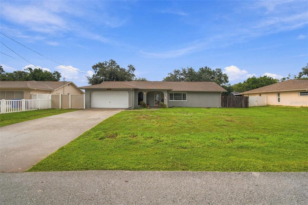 10435 TASSEL STREET, SPRING HILL, FL — photo 3 of 65