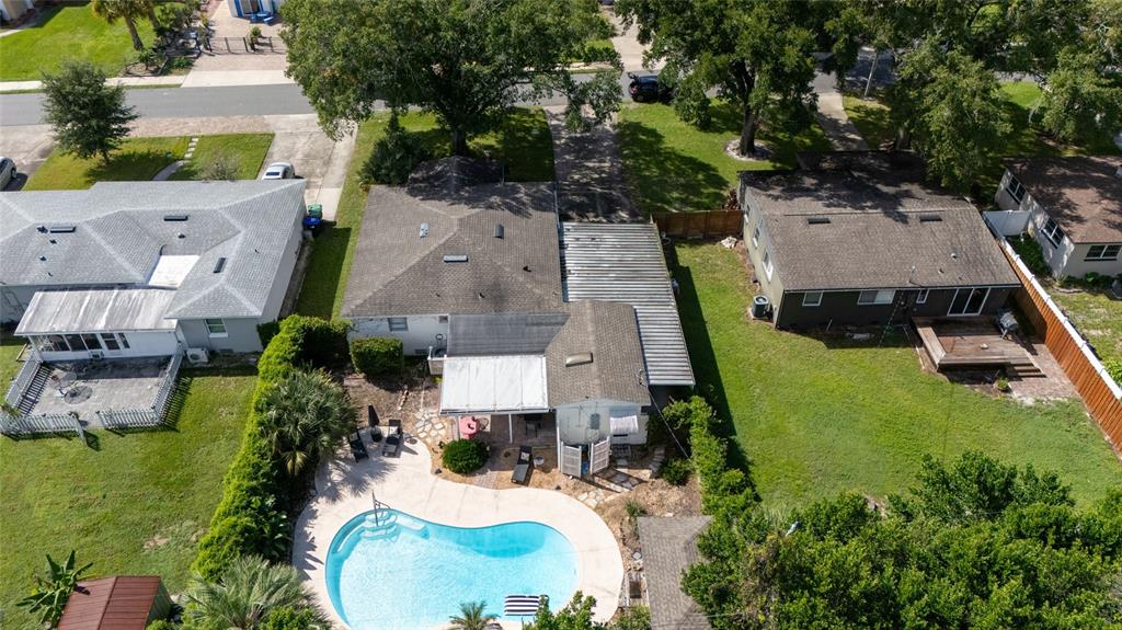 825 CAREW AVENUE, ORLANDO, FL — photo 4 of 30