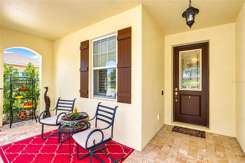 6810 MUNCASTER COURT, TAMPA, FL — photo 4 of 30