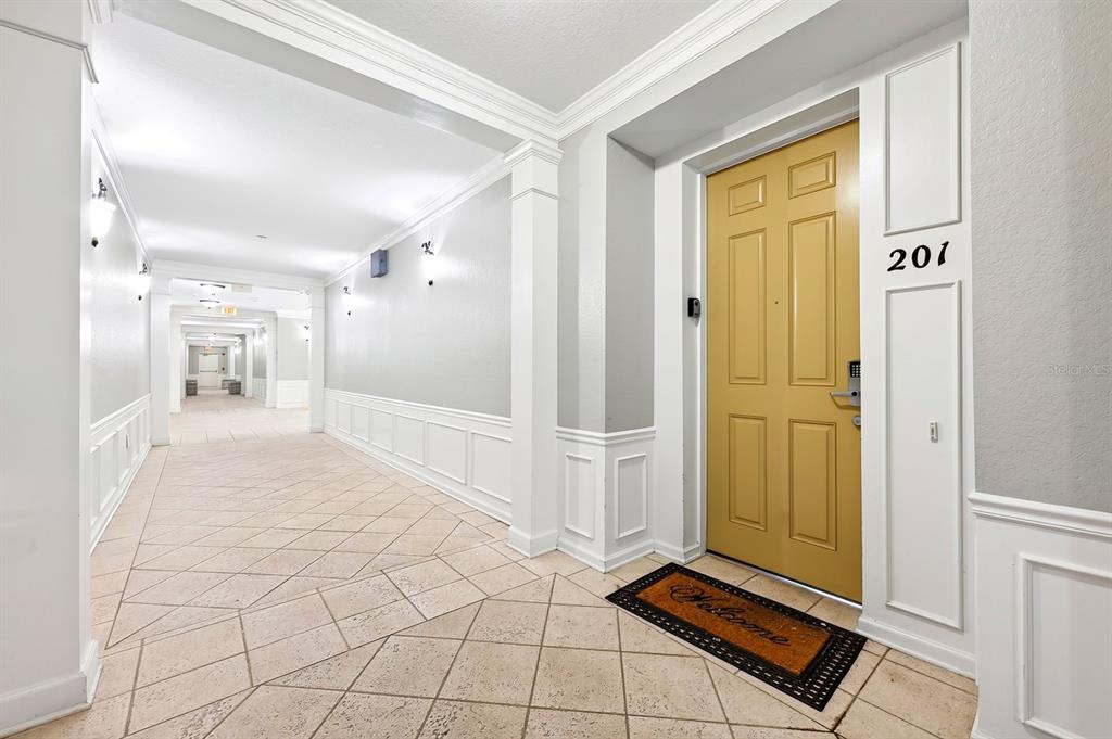 5049 SHOREWAY LOOP UNIT 1-201, ORLANDO, FL — photo 4 of 44