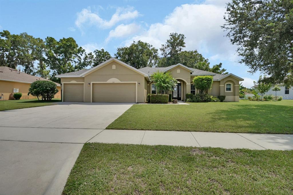 707 OSTRICH FERN LANE