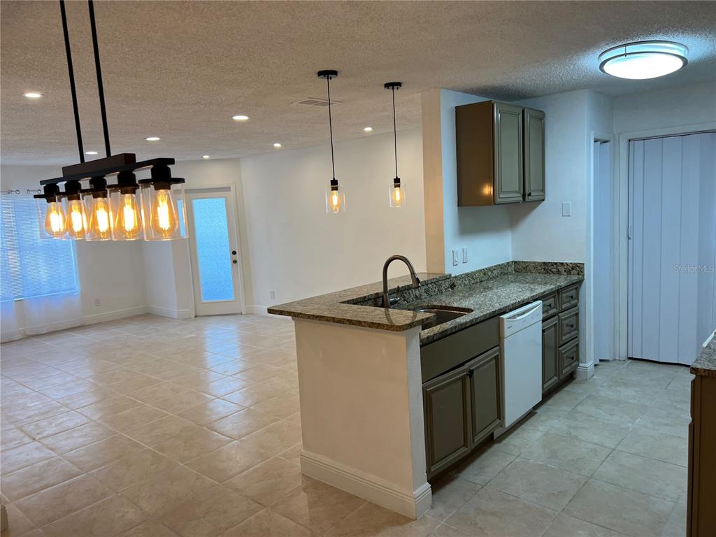 2101 CASCADES BOULEVARD UNIT 106, KISSIMMEE, FL — photo 5 of 14