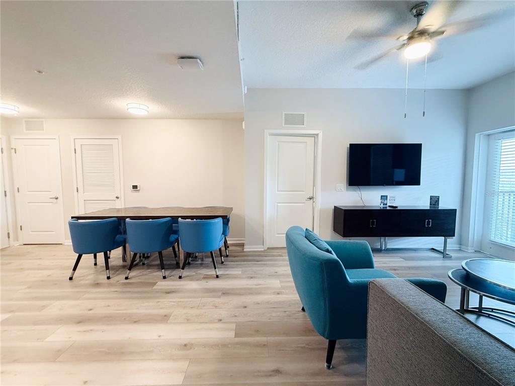 4013 BREAKVIEW DRIVE UNIT A308, ORLANDO, FL — photo 4 of 28