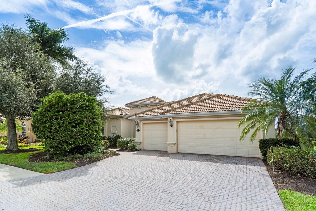 522 RIVER CRANE STREET, BRADENTON, FL — photo 4 of 30