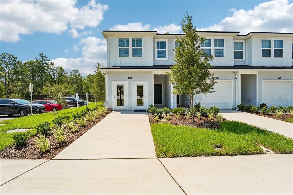 7634 COMMANDER LANE