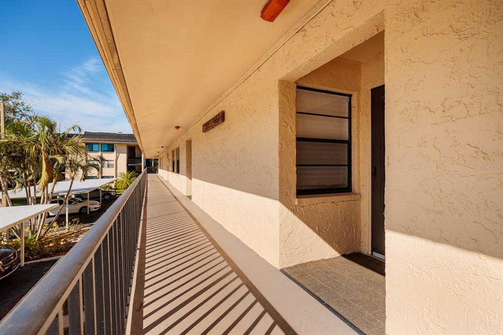 12300 VONN ROAD UNIT 9205, LARGO, FL — photo 3 of 30
