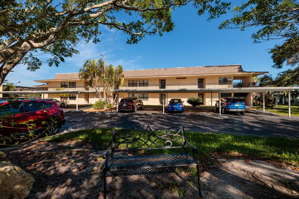 12300 VONN ROAD UNIT 9205, LARGO, FL — photo 5 of 30