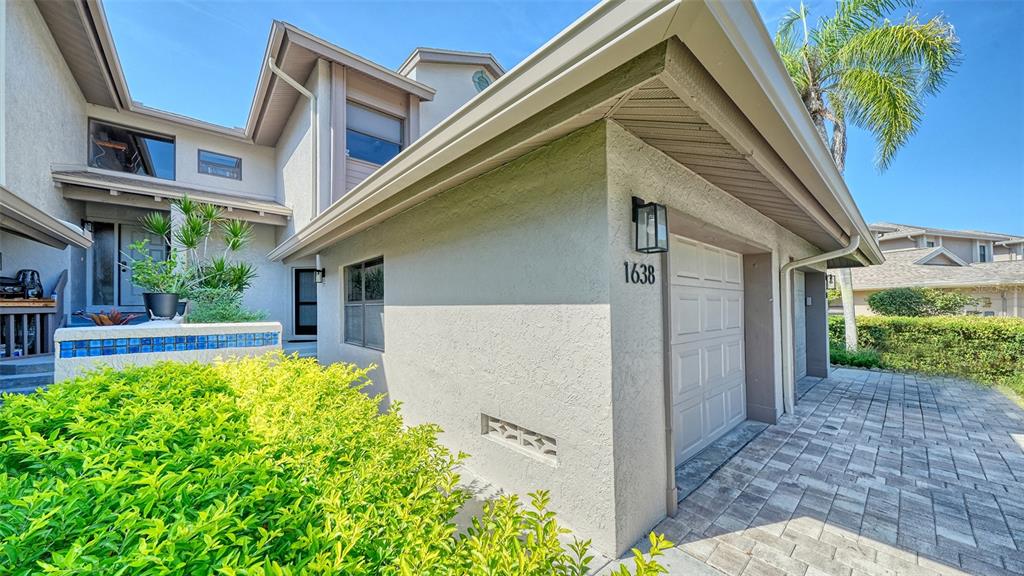 1638 STARLING DRIVE UNIT 105, SARASOTA, FL — photo 4 of 30