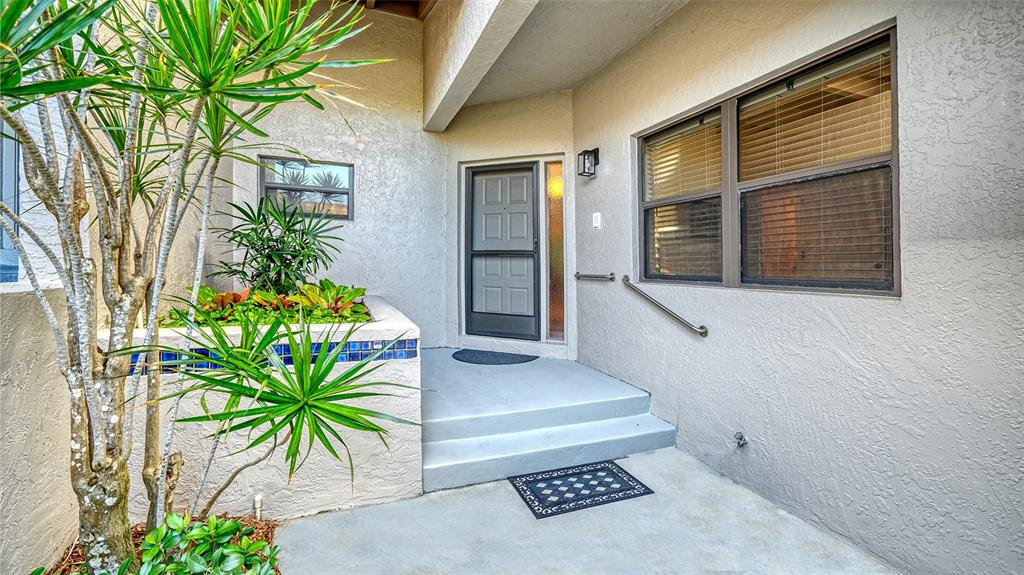 1638 STARLING DRIVE UNIT 105, SARASOTA, FL — photo 5 of 30