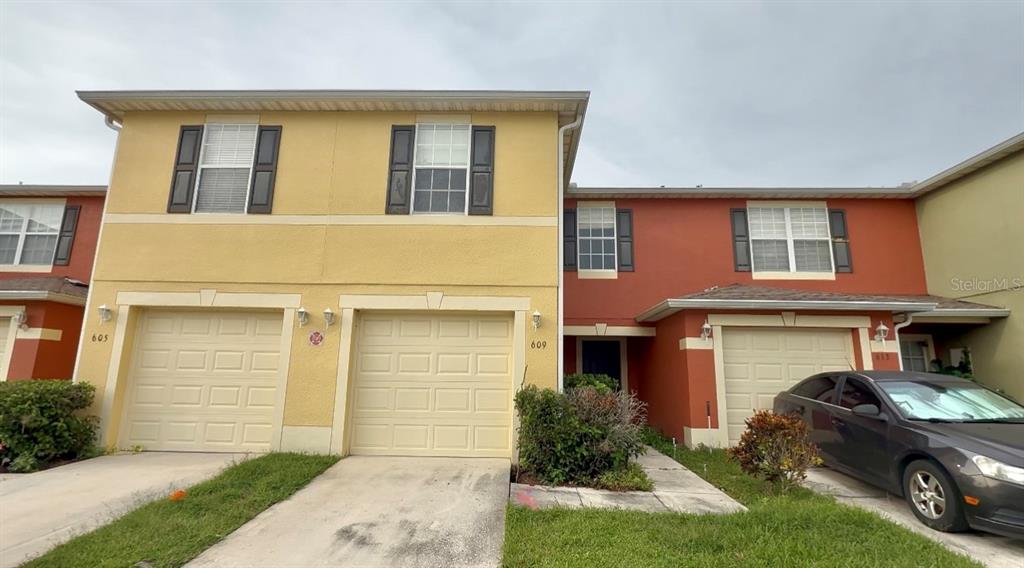 609 CRESTING OAK CIRCLE UNIT 98