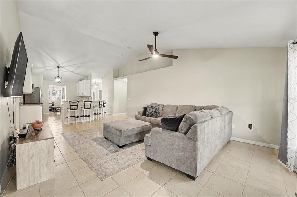 8791 FORT SOCRUM VILLAGE WAY, LAKELAND, FL — photo 2 of 30