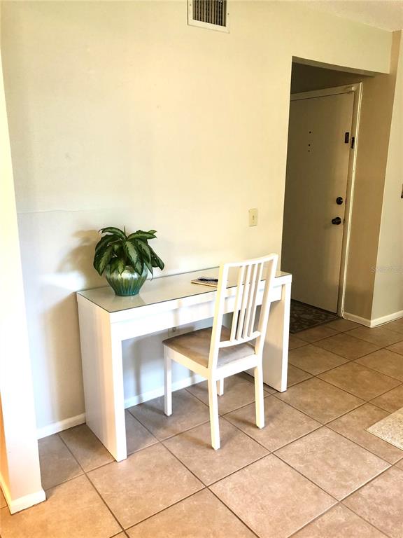 3580 38TH AVENUE S UNIT 94, ST PETERSBURG, FL — photo 4 of 14