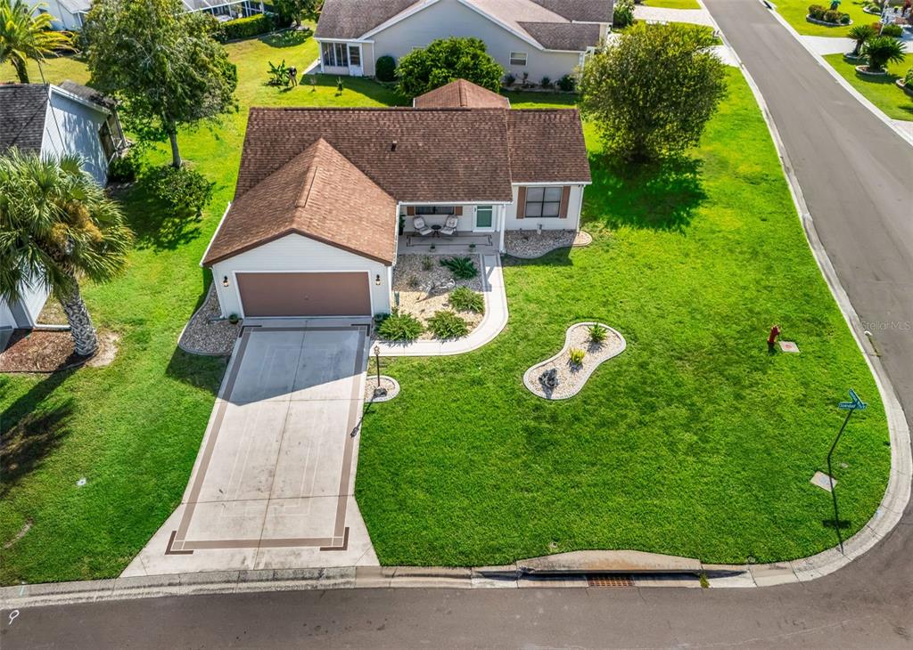 1056 SOLEDAD WAY, THE VILLAGES, FL — photo 2 of 42