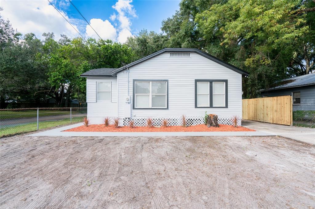 8202 N ALASKA STREET, TAMPA, FL — photo 3 of 30