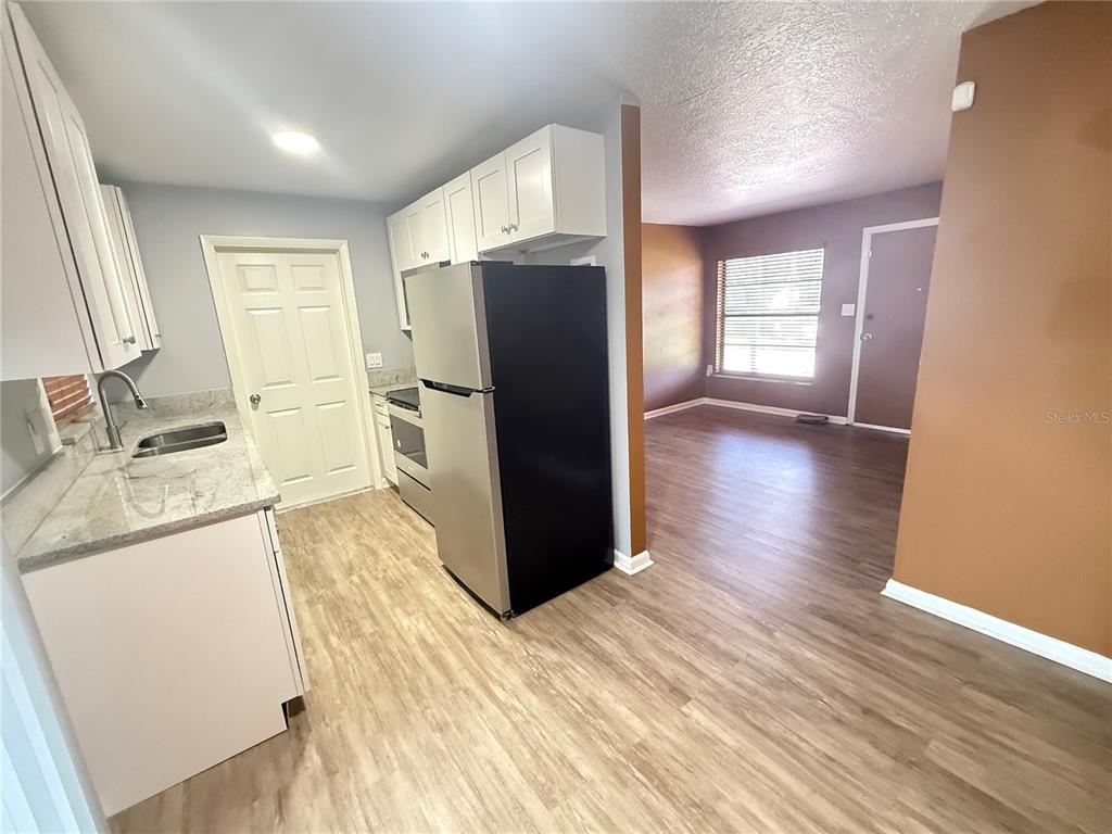 4574 BARLEY STREET, ORLANDO, FL — photo 2 of 11