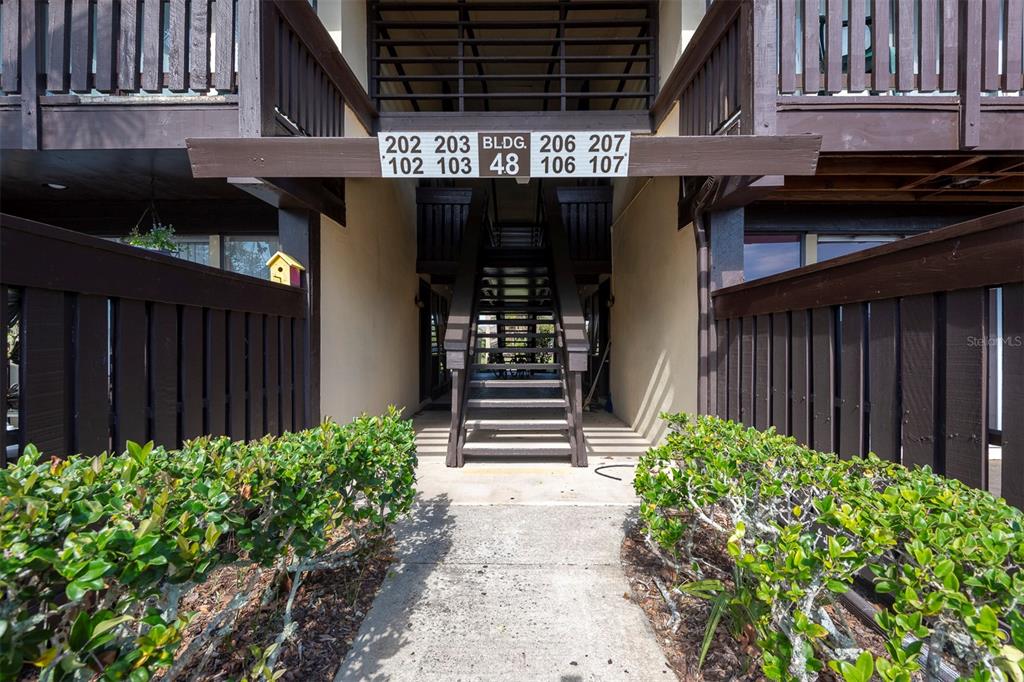 48 CLUB HOUSE DRIVE UNIT 106