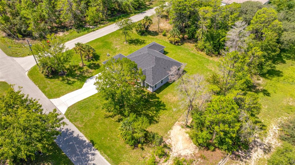 8207 CHRISTOPHER LANE, WEEKI WACHEE, FL — photo 4 of 21