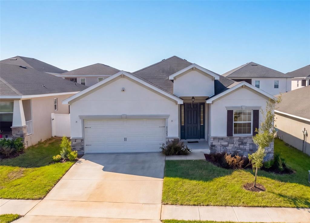 1104 MOUNTAIN FLOWER LANE,