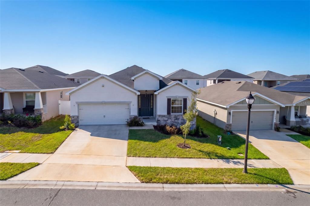 1104 MOUNTAIN FLOWER LANE,, DAVENPORT, FL — photo 2 of 30