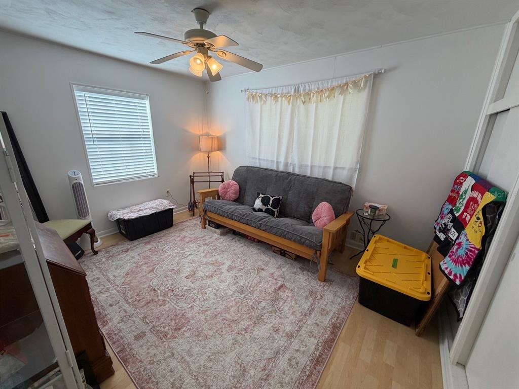 2027 27TH AVENUE W, BRADENTON, FL — photo 5 of 17