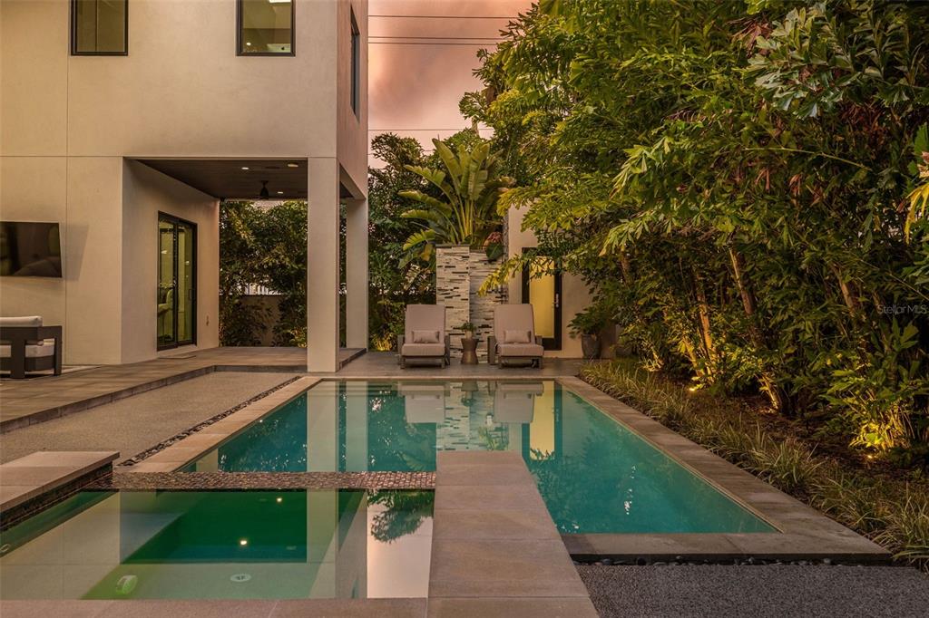 3600 W KENSINGTON AVENUE, TAMPA, FL — photo 4 of 30