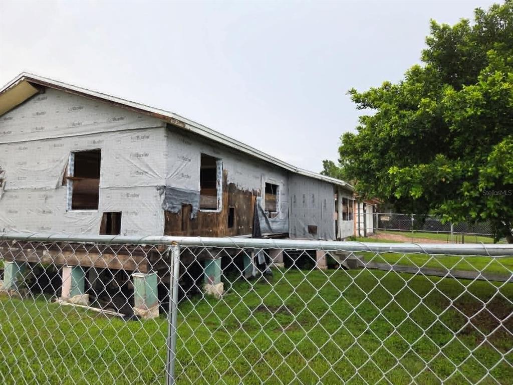 397 ANNONA AVENUE, PAHOKEE, FL — photo 4 of 11