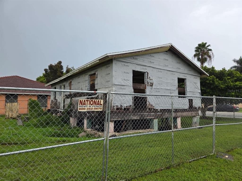 397 ANNONA AVENUE, PAHOKEE, FL — photo 5 of 11