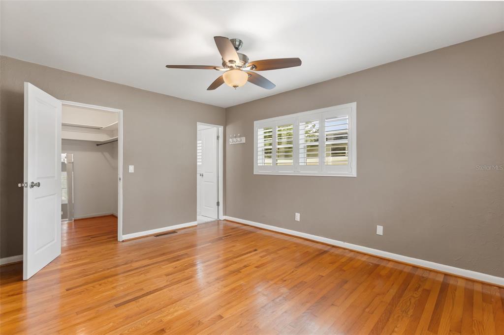 610 SWEETBRIAR ROAD, ORLANDO, FL — photo 5 of 36