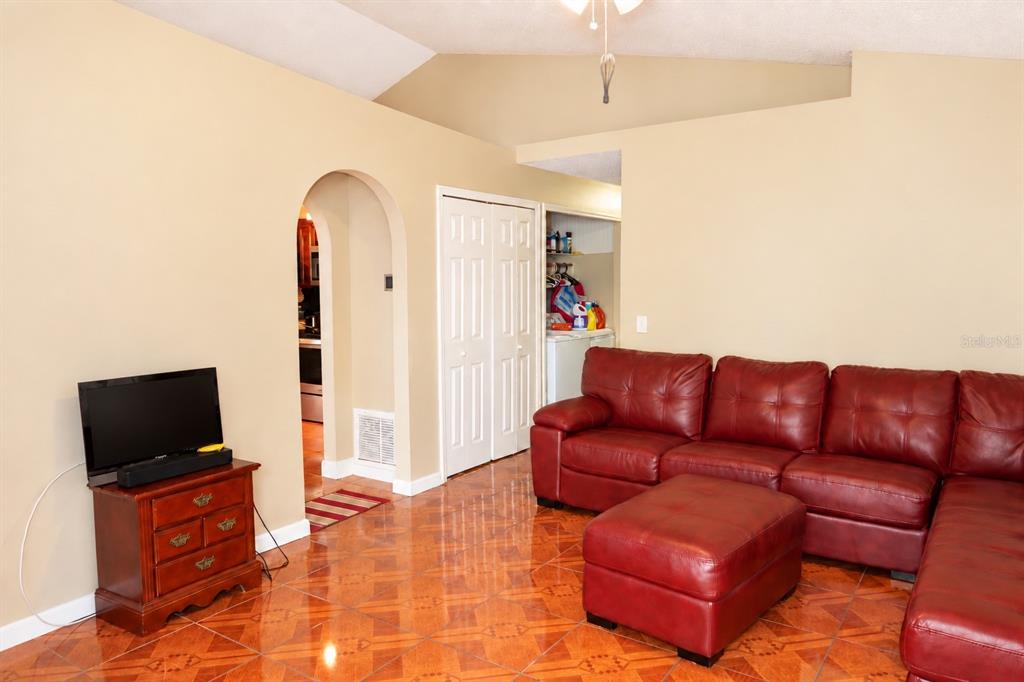 11658 PURPLE LILAC CIRCLE, ORLANDO, FL — photo 2 of 21