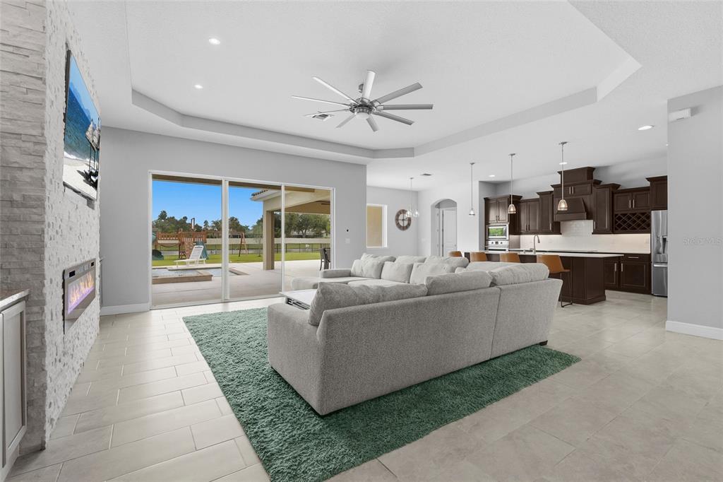 7460 RIPETTA STREET, SARASOTA, FL — photo 4 of 30
