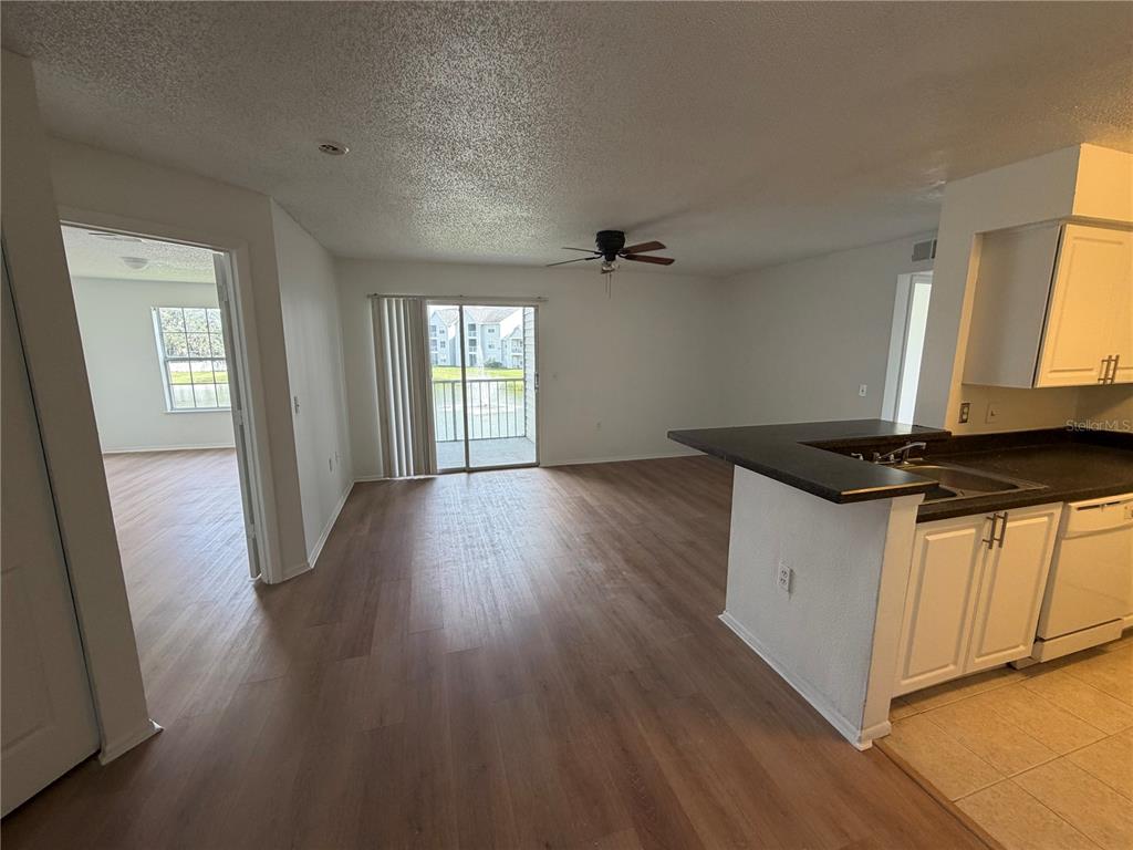 1213 BERMUDA LAKES LANE UNIT 206, KISSIMMEE, FL — photo 2 of 11