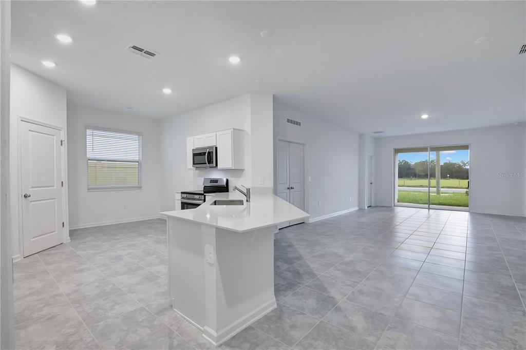 1676 TEAGAN LANE, WINTER HAVEN, FL — photo 5 of 30